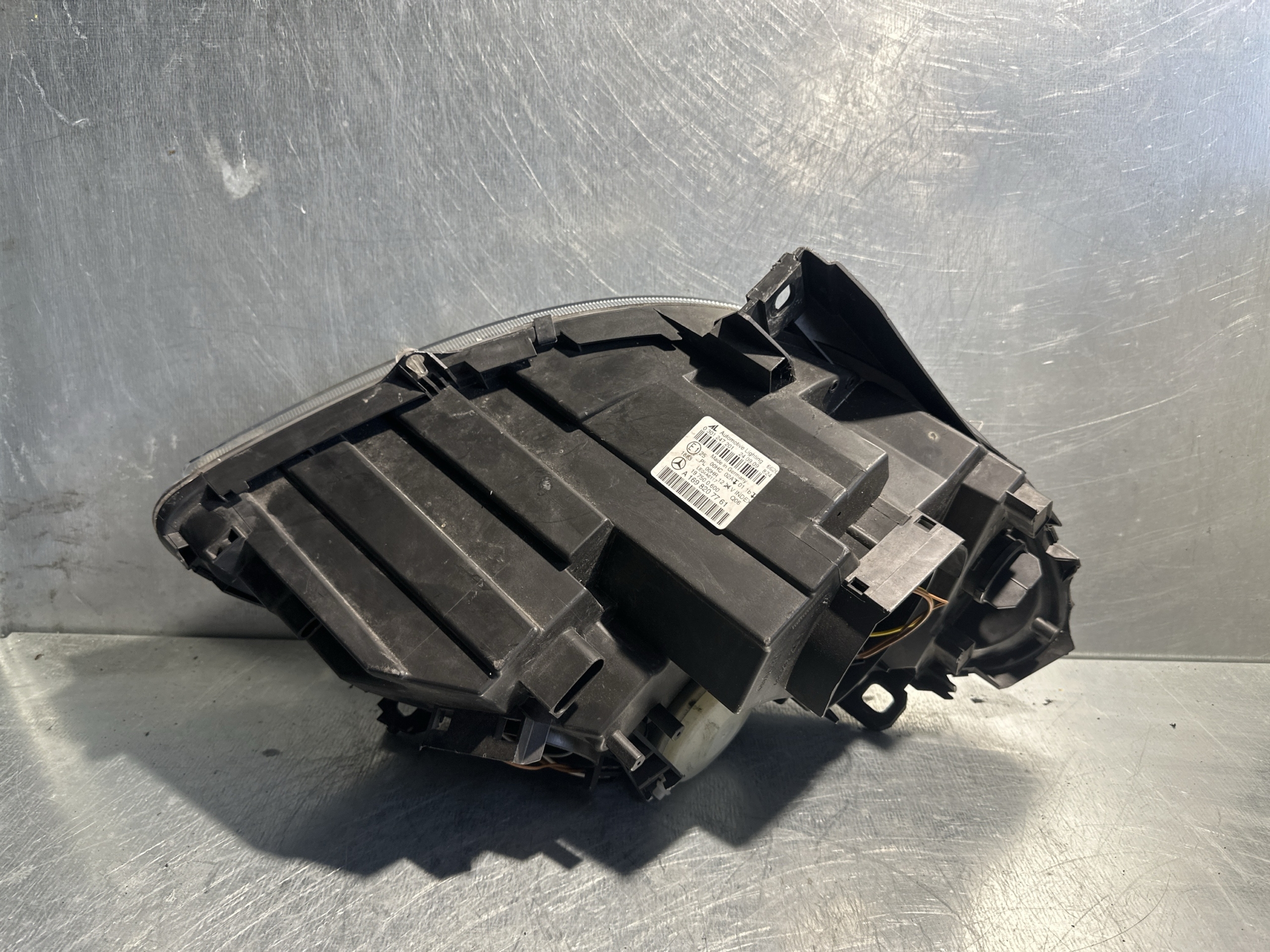 Mercedes W169 Scheinwerfer Links Halogen A1698207761 – Bild 3